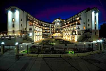 Apart Hotel Chale Graal****